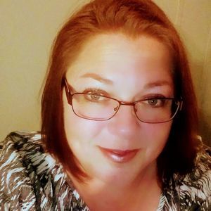 Meet your Posher, Jolinda